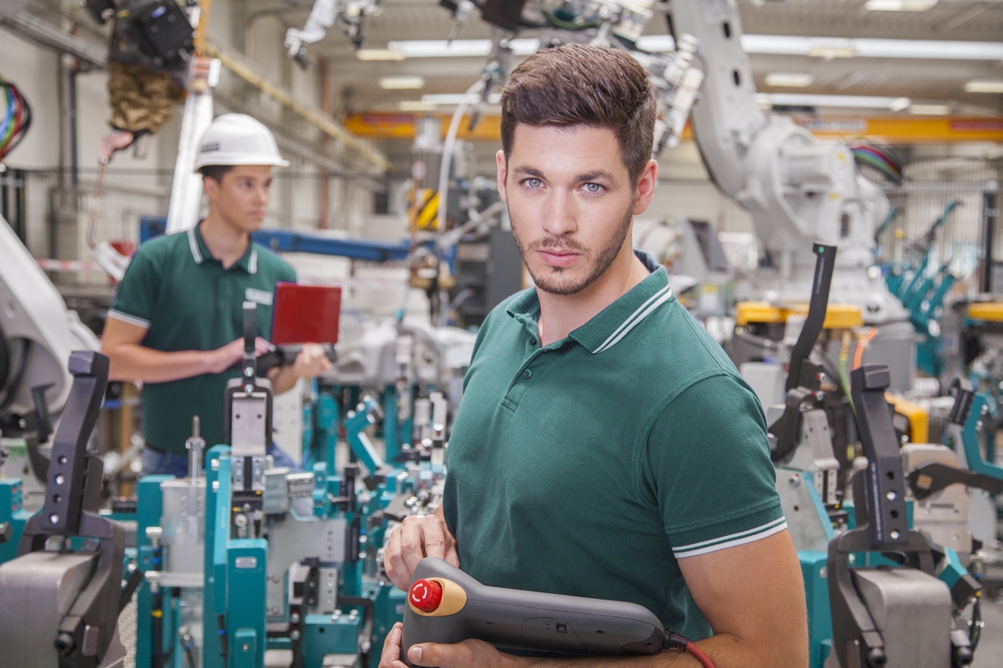 Industry 4.0 is First and Foremost a Development of Human Resources in a Smart Factory